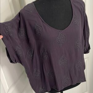 By Together boxy top dark plum embroidery size M burgundy